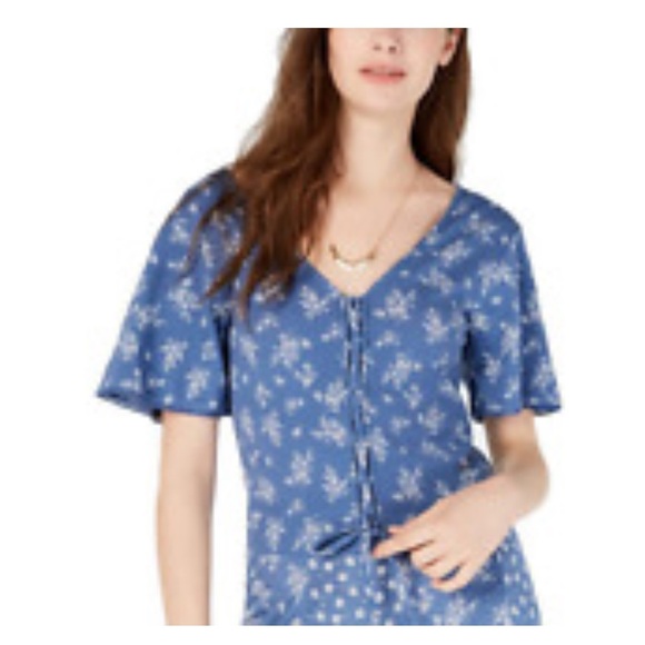 American Rag Tops - American Rag Tie Floral Crop Top